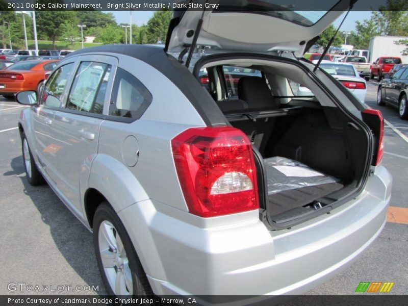 Bright Silver Metallic / Dark Slate Gray 2011 Dodge Caliber Mainstreet