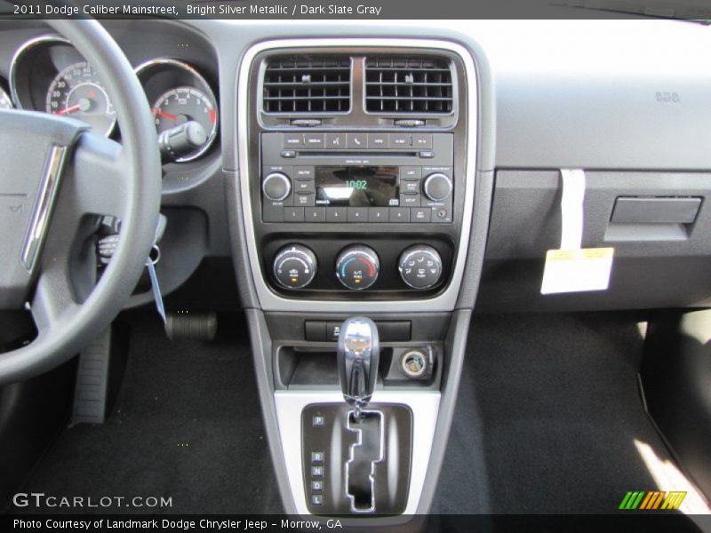 Bright Silver Metallic / Dark Slate Gray 2011 Dodge Caliber Mainstreet