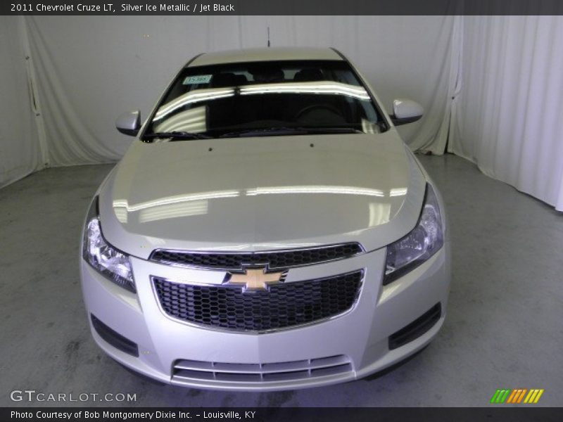 Silver Ice Metallic / Jet Black 2011 Chevrolet Cruze LT