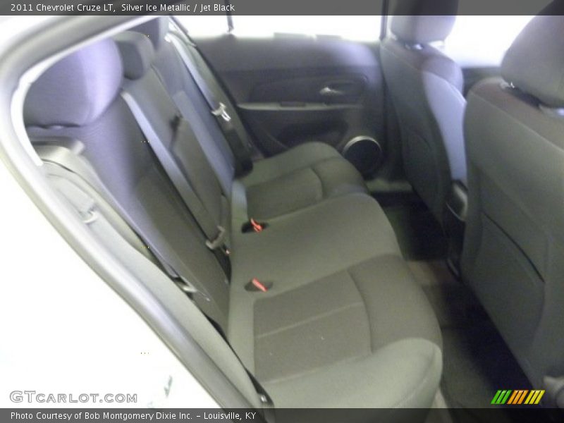 Silver Ice Metallic / Jet Black 2011 Chevrolet Cruze LT