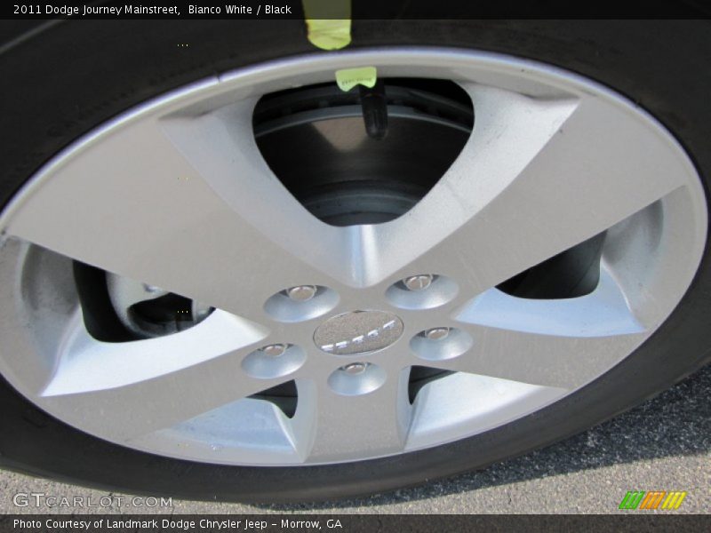 Bianco White / Black 2011 Dodge Journey Mainstreet