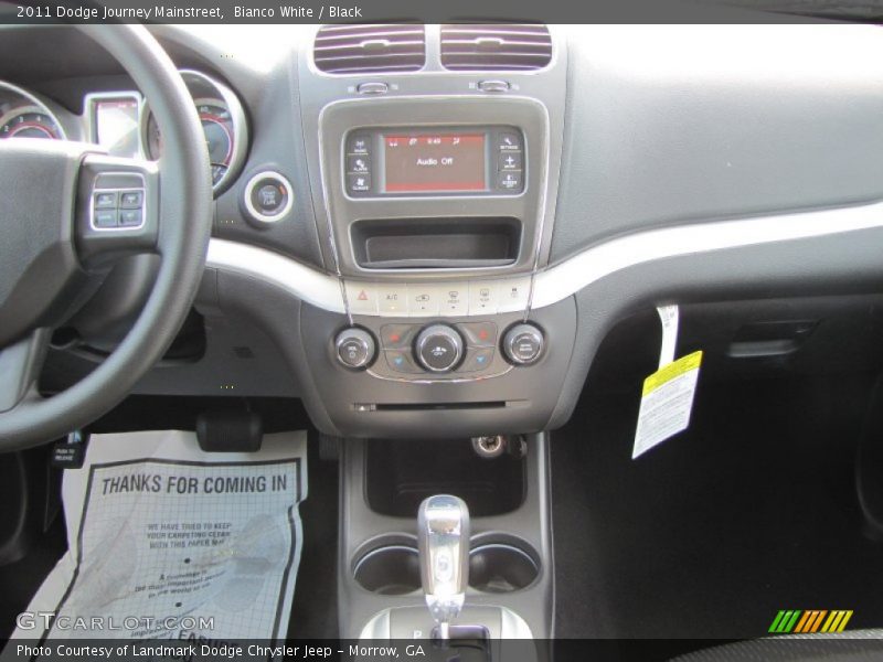 Bianco White / Black 2011 Dodge Journey Mainstreet