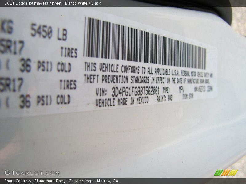 Bianco White / Black 2011 Dodge Journey Mainstreet