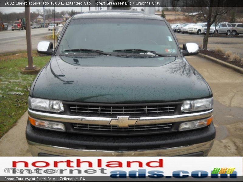 Forest Green Metallic / Graphite Gray 2002 Chevrolet Silverado 1500 LS Extended Cab