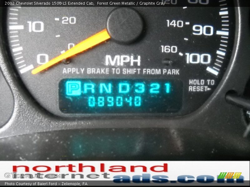 Forest Green Metallic / Graphite Gray 2002 Chevrolet Silverado 1500 LS Extended Cab