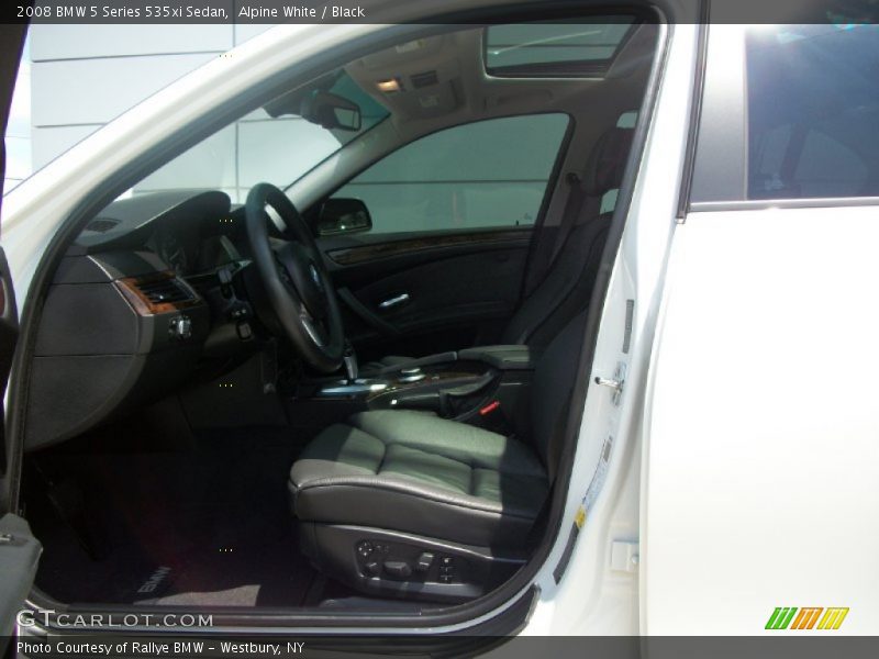 Alpine White / Black 2008 BMW 5 Series 535xi Sedan