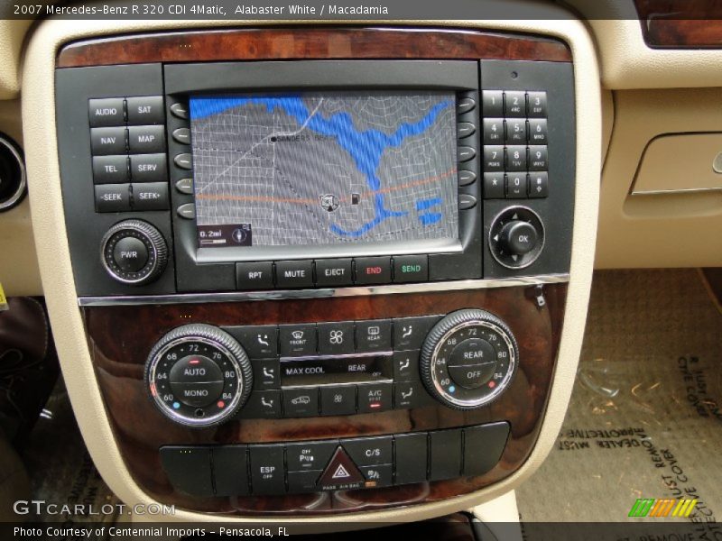 Controls of 2007 R 320 CDI 4Matic