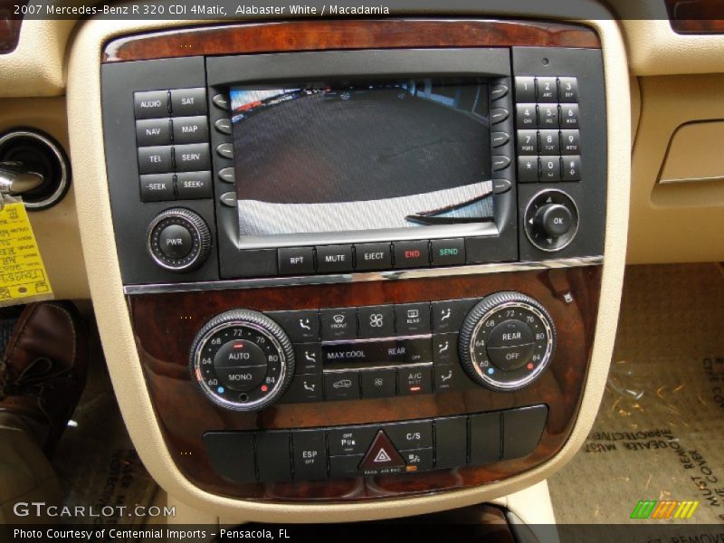 Controls of 2007 R 320 CDI 4Matic