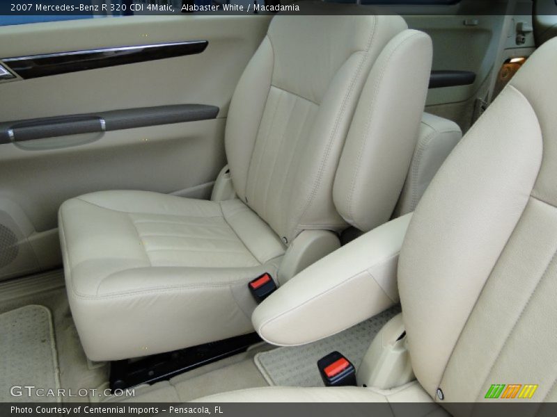  2007 R 320 CDI 4Matic Macadamia Interior