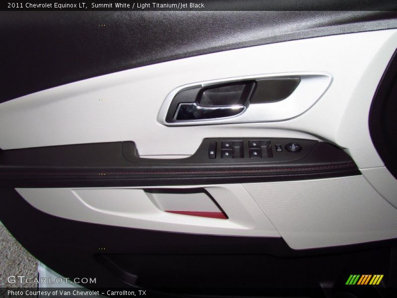 Summit White / Light Titanium/Jet Black 2011 Chevrolet Equinox LT