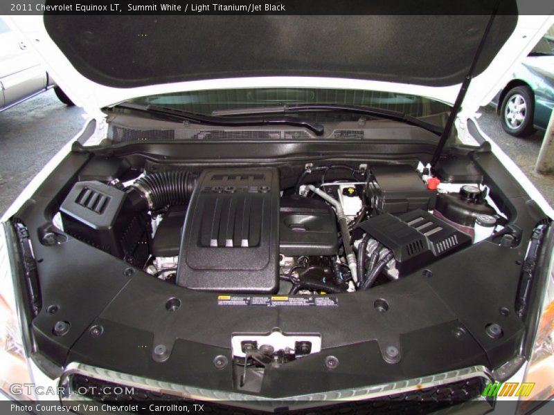Summit White / Light Titanium/Jet Black 2011 Chevrolet Equinox LT