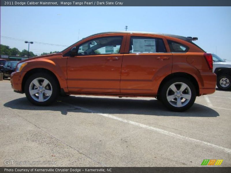 Mango Tango Pearl / Dark Slate Gray 2011 Dodge Caliber Mainstreet