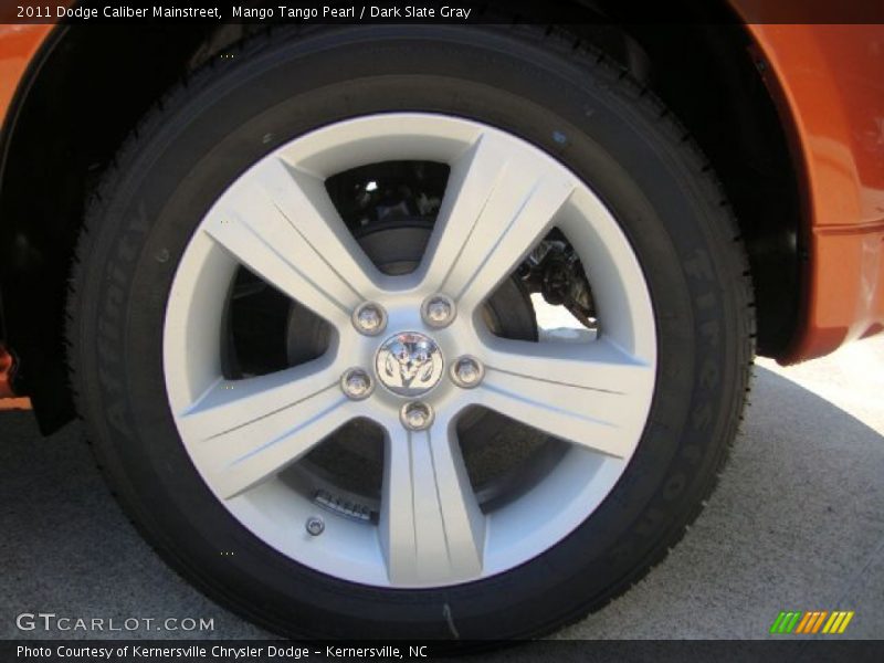 Mango Tango Pearl / Dark Slate Gray 2011 Dodge Caliber Mainstreet