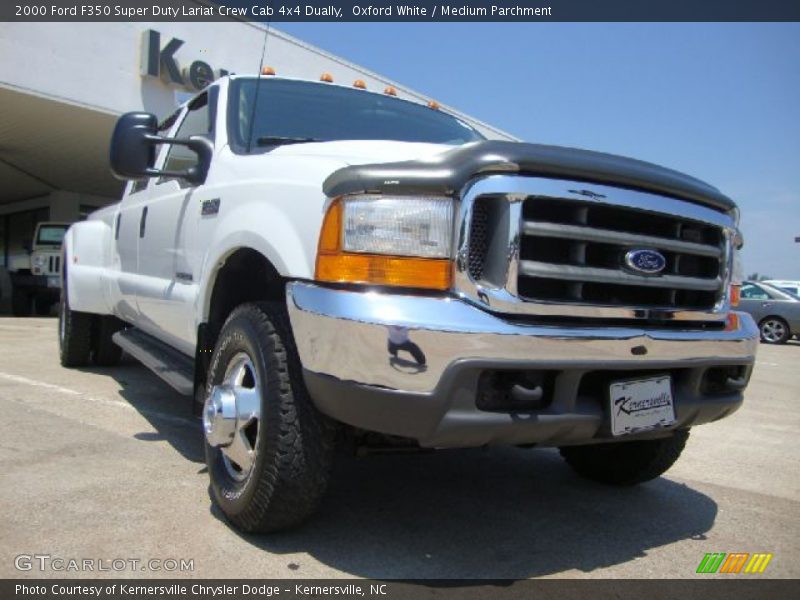 Oxford White / Medium Parchment 2000 Ford F350 Super Duty Lariat Crew Cab 4x4 Dually