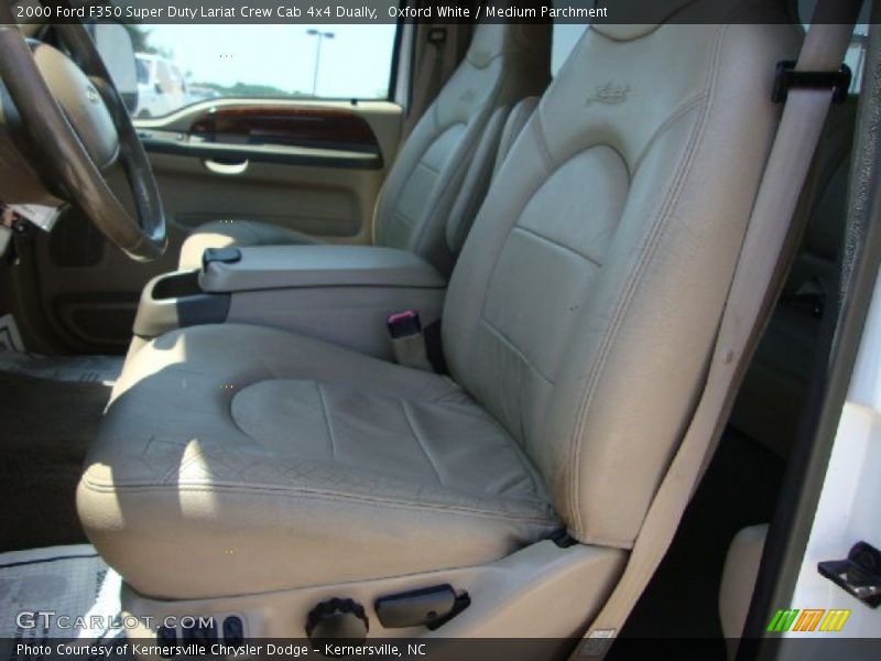 Oxford White / Medium Parchment 2000 Ford F350 Super Duty Lariat Crew Cab 4x4 Dually