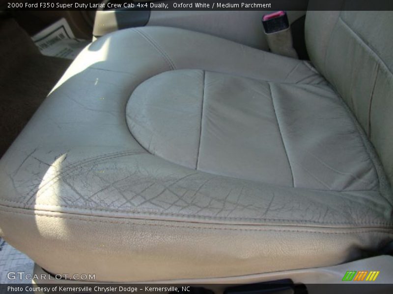 Oxford White / Medium Parchment 2000 Ford F350 Super Duty Lariat Crew Cab 4x4 Dually