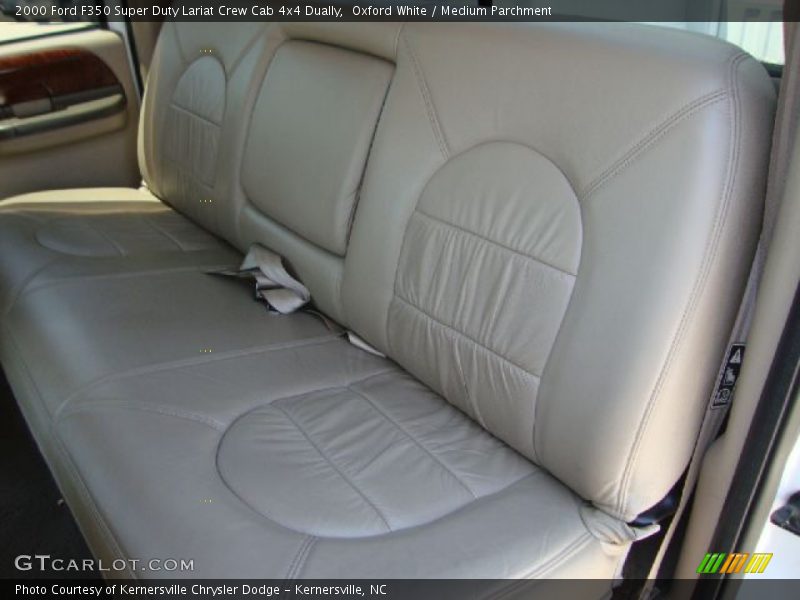 Oxford White / Medium Parchment 2000 Ford F350 Super Duty Lariat Crew Cab 4x4 Dually