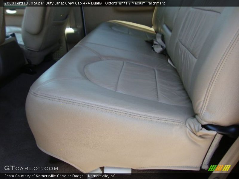 Oxford White / Medium Parchment 2000 Ford F350 Super Duty Lariat Crew Cab 4x4 Dually