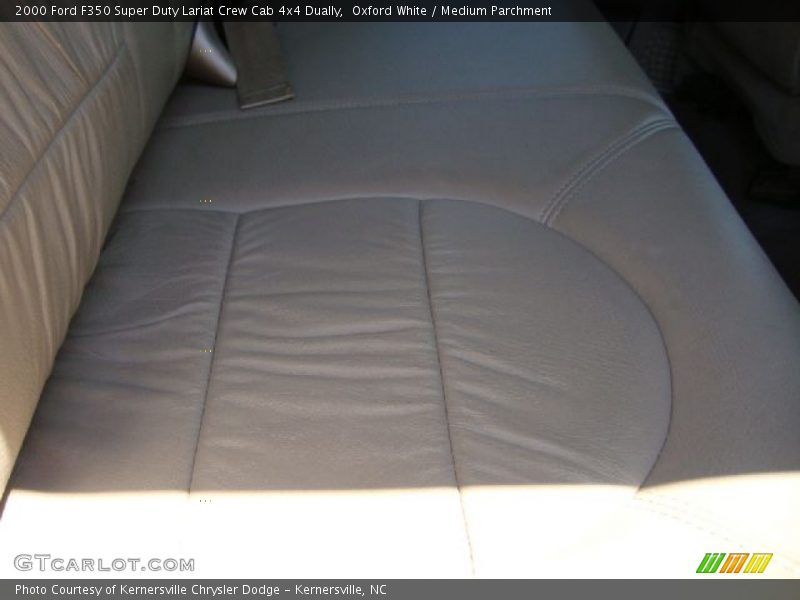 Oxford White / Medium Parchment 2000 Ford F350 Super Duty Lariat Crew Cab 4x4 Dually