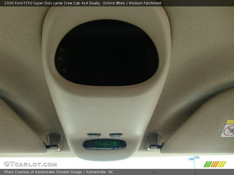Oxford White / Medium Parchment 2000 Ford F350 Super Duty Lariat Crew Cab 4x4 Dually