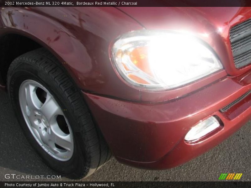 Bordeaux Red Metallic / Charcoal 2002 Mercedes-Benz ML 320 4Matic