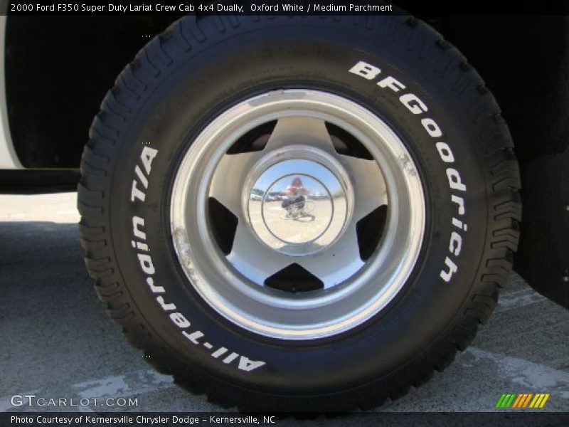 Oxford White / Medium Parchment 2000 Ford F350 Super Duty Lariat Crew Cab 4x4 Dually