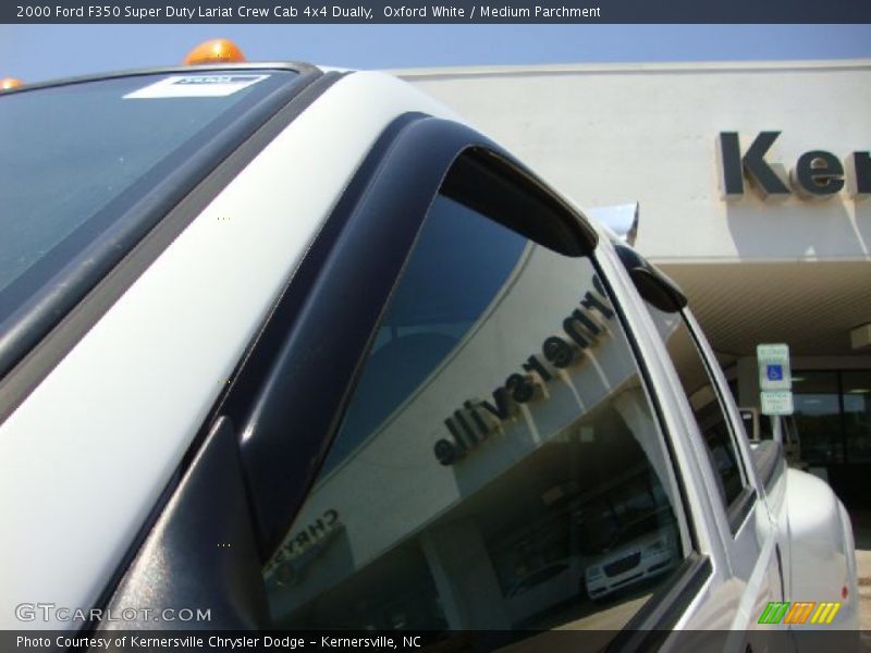 Oxford White / Medium Parchment 2000 Ford F350 Super Duty Lariat Crew Cab 4x4 Dually