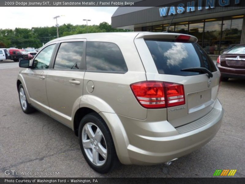 Light Sandstone Metallic / Pastel Pebble Beige 2009 Dodge Journey SXT