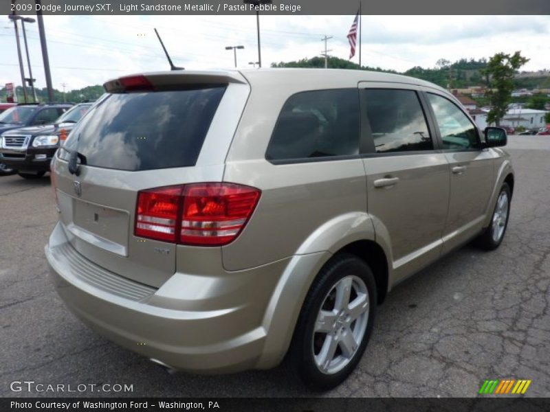 Light Sandstone Metallic / Pastel Pebble Beige 2009 Dodge Journey SXT
