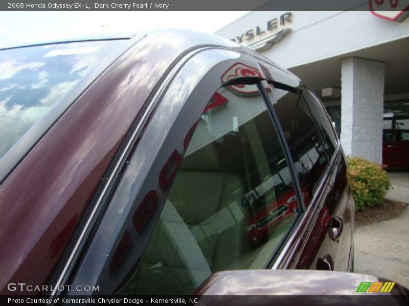 Dark Cherry Pearl / Ivory 2008 Honda Odyssey EX-L