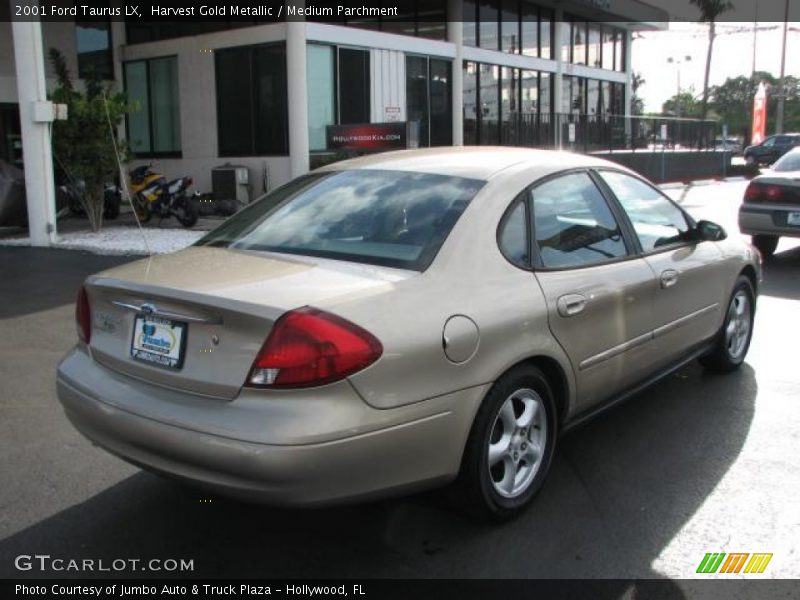 Harvest Gold Metallic / Medium Parchment 2001 Ford Taurus LX
