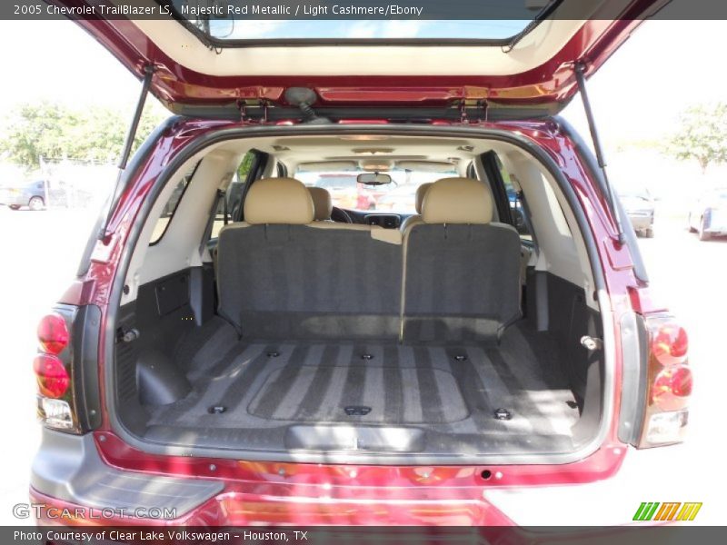 Majestic Red Metallic / Light Cashmere/Ebony 2005 Chevrolet TrailBlazer LS