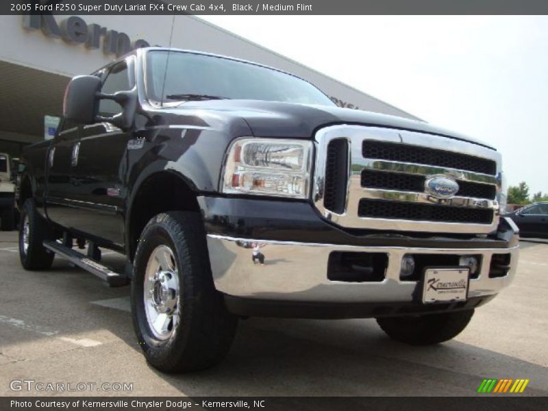 Black / Medium Flint 2005 Ford F250 Super Duty Lariat FX4 Crew Cab 4x4