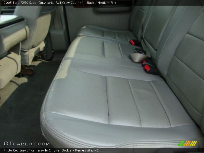 Black / Medium Flint 2005 Ford F250 Super Duty Lariat FX4 Crew Cab 4x4