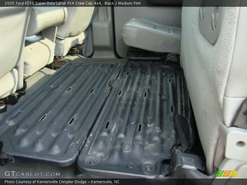 Black / Medium Flint 2005 Ford F250 Super Duty Lariat FX4 Crew Cab 4x4