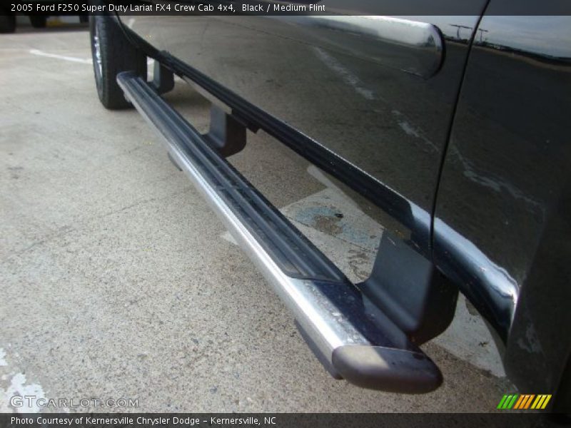 Black / Medium Flint 2005 Ford F250 Super Duty Lariat FX4 Crew Cab 4x4
