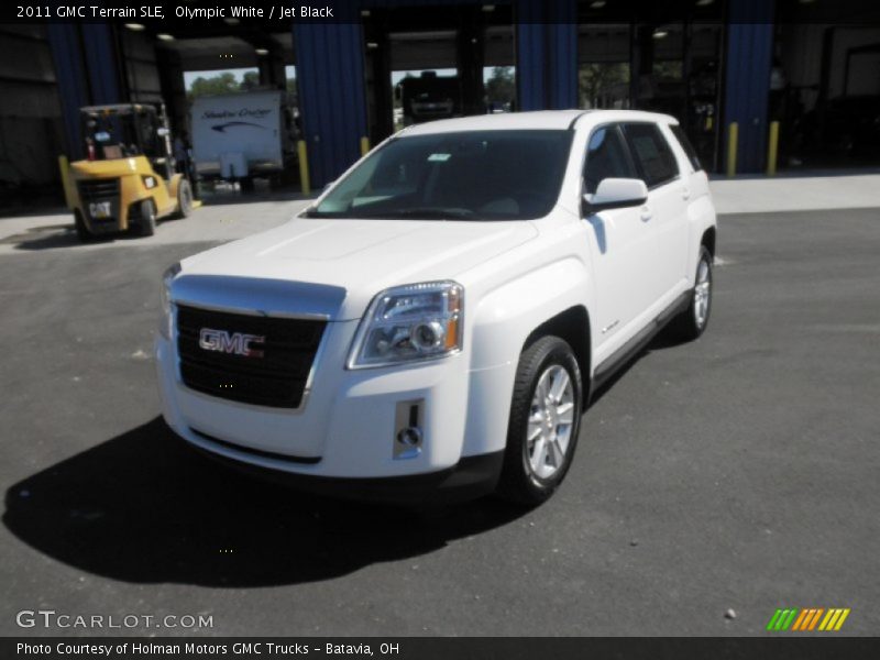 Olympic White / Jet Black 2011 GMC Terrain SLE