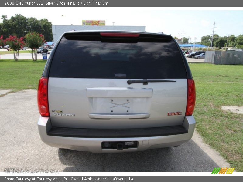 Silver Birch Metallic / Light Titanium 2008 GMC Yukon SLE