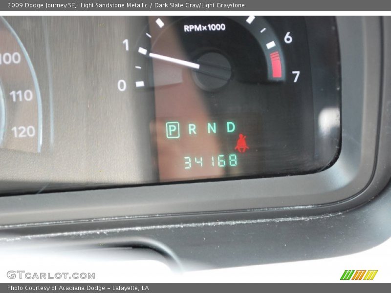 Light Sandstone Metallic / Dark Slate Gray/Light Graystone 2009 Dodge Journey SE