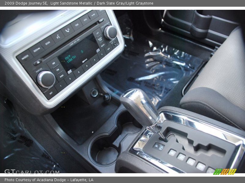 Light Sandstone Metallic / Dark Slate Gray/Light Graystone 2009 Dodge Journey SE