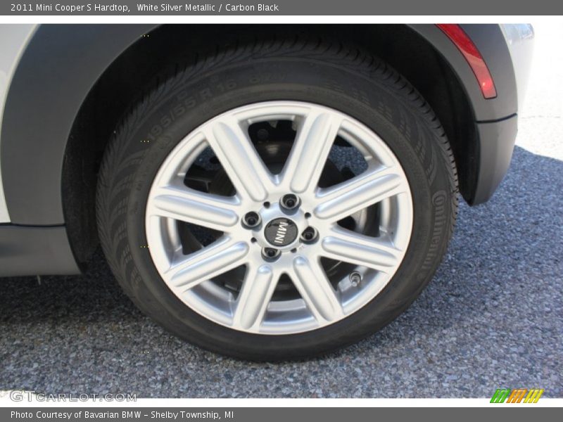 White Silver Metallic / Carbon Black 2011 Mini Cooper S Hardtop