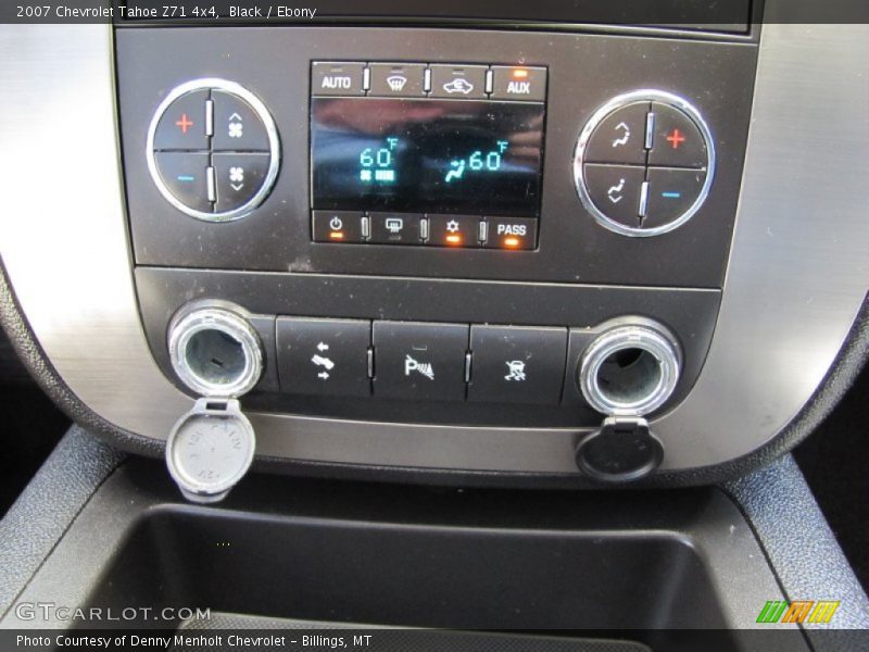 Controls of 2007 Tahoe Z71 4x4