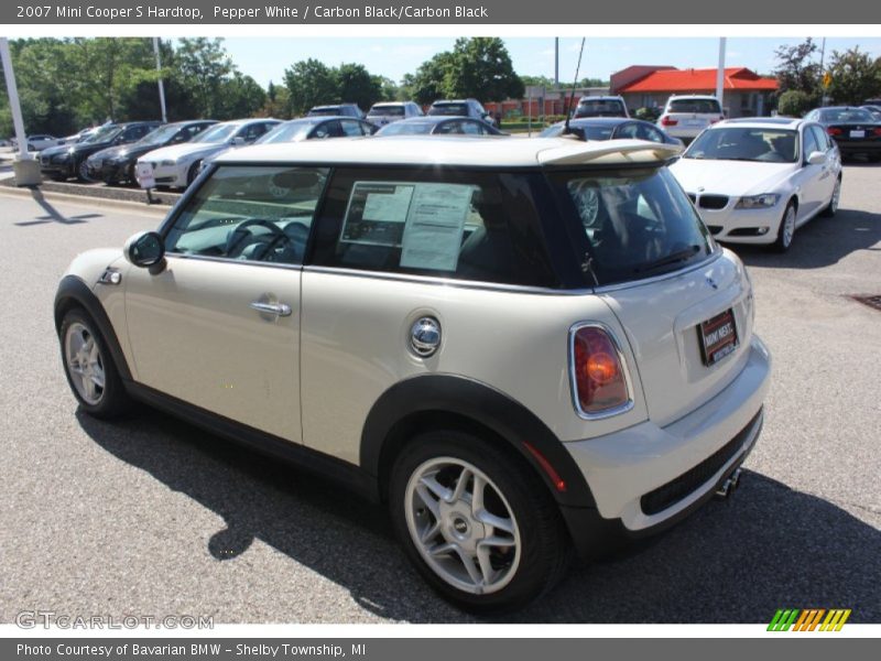 Pepper White / Carbon Black/Carbon Black 2007 Mini Cooper S Hardtop