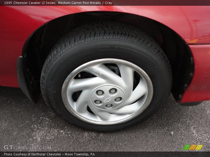 Medium Garnet Red Metallic / Gray 1995 Chevrolet Cavalier LS Sedan