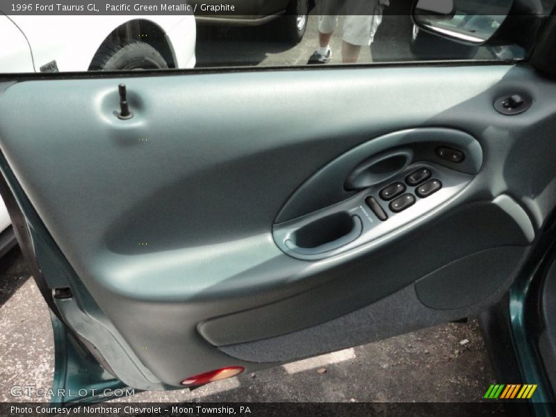 Pacific Green Metallic / Graphite 1996 Ford Taurus GL