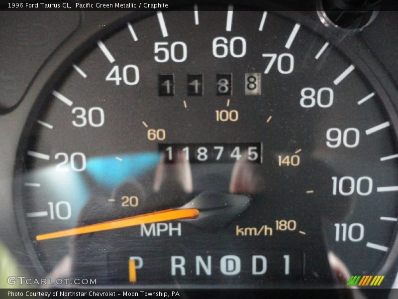 Pacific Green Metallic / Graphite 1996 Ford Taurus GL