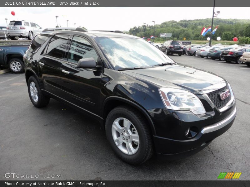 Front 3/4 View of 2011 Terrain SLE AWD