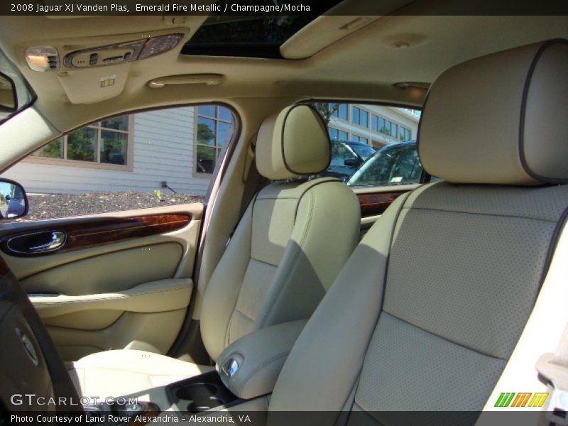 Emerald Fire Metallic / Champagne/Mocha 2008 Jaguar XJ Vanden Plas