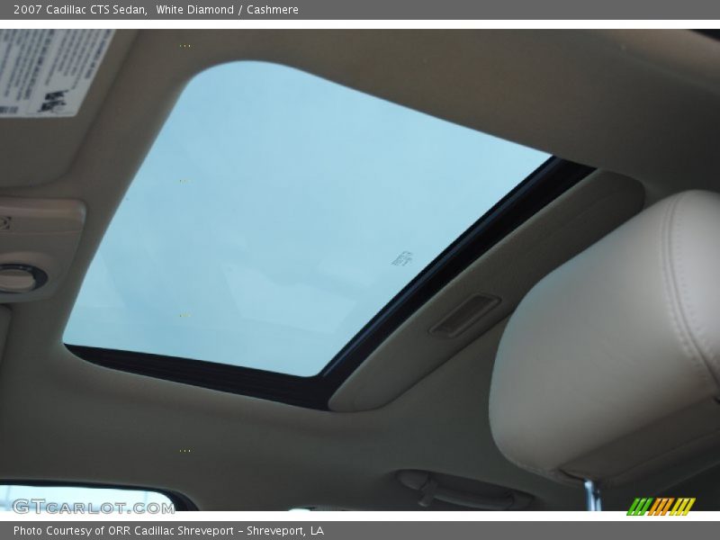 White Diamond / Cashmere 2007 Cadillac CTS Sedan