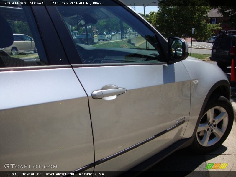 Titanium Silver Metallic / Black 2009 BMW X5 xDrive30i